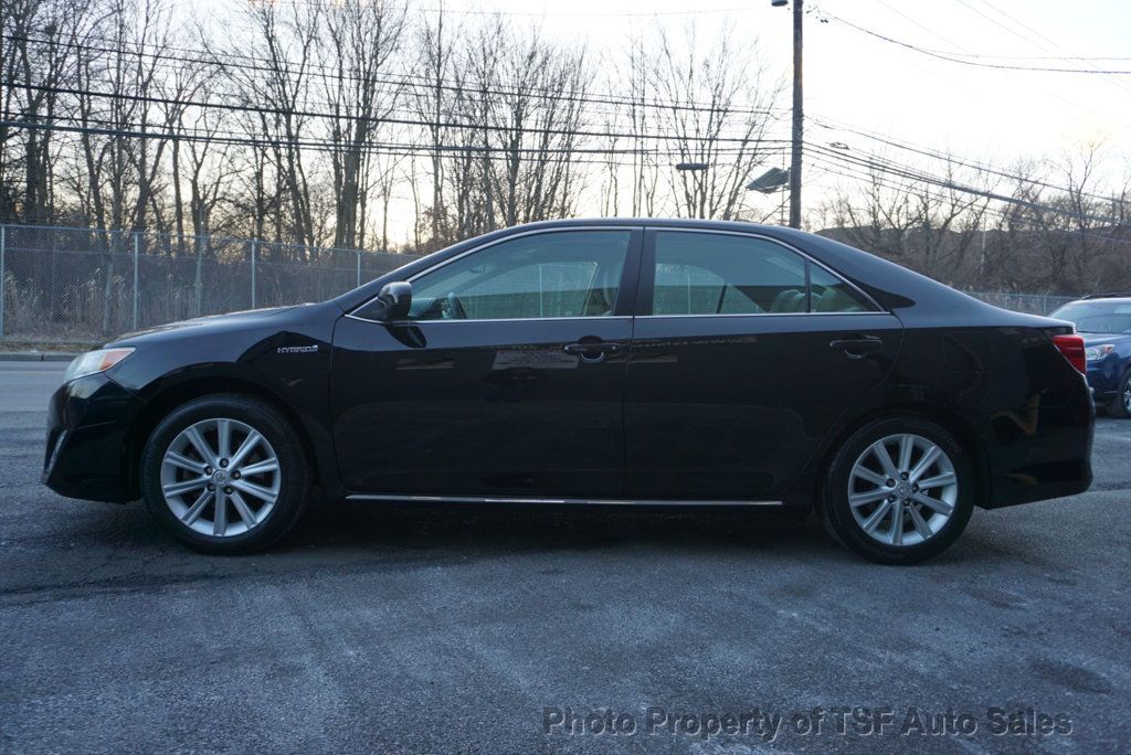 2014 Toyota Camry Hybrid 4dr Sedan XLE NAVIGATION REAR CAMERA SUNROOF BLUETOOTH LOADED!!! - 22766765 - 3