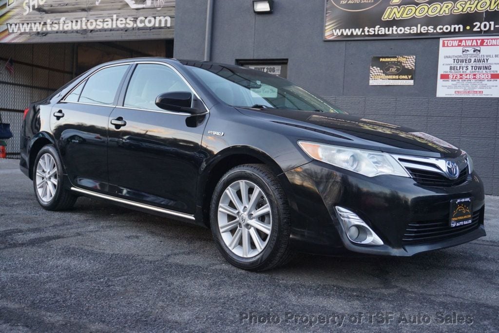 2014 Toyota Camry Hybrid 4dr Sedan XLE NAVIGATION REAR CAMERA SUNROOF BLUETOOTH LOADED!!! - 22766765 - 8