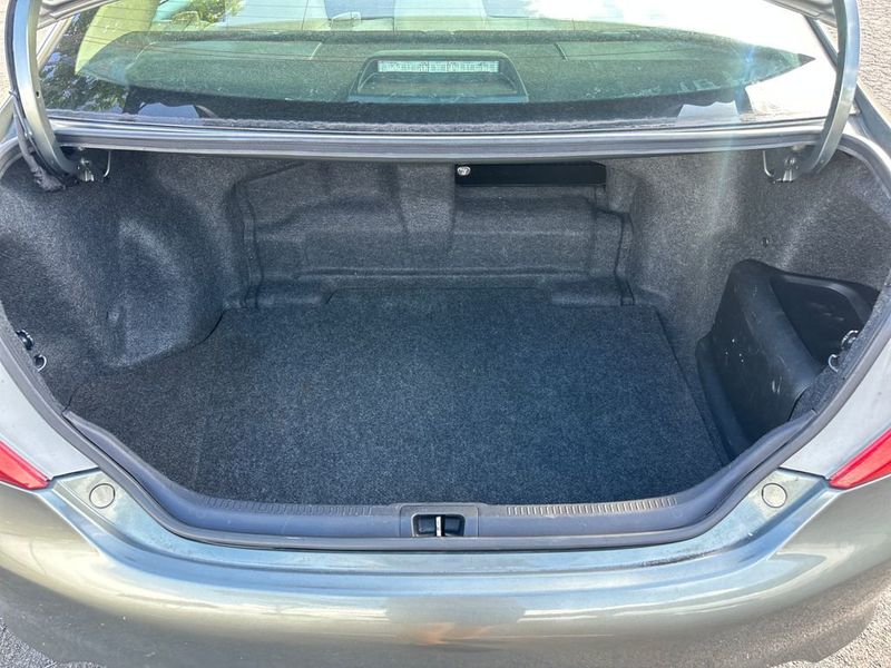 2014 Toyota Camry Hybrid XLE - 23020754 - 18
