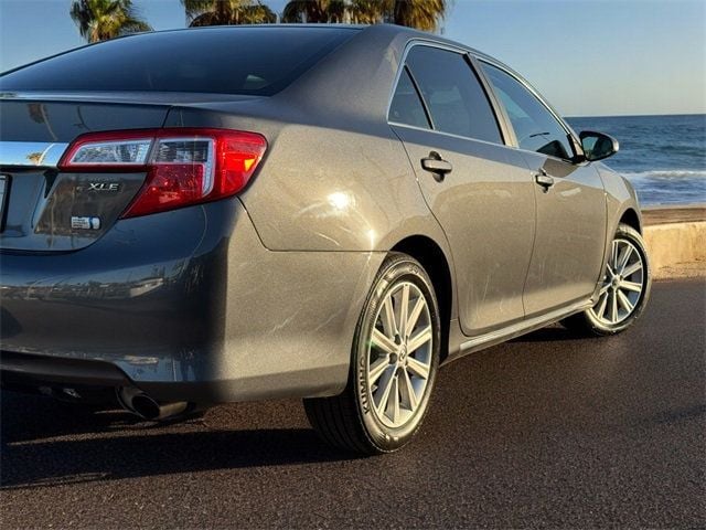 2014 Toyota Camry Hybrid XLE - 22642395 - 7