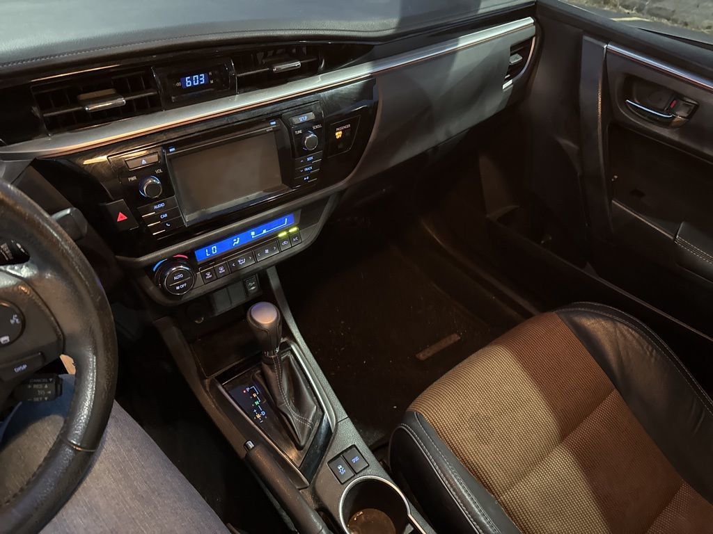 2014 Toyota Corolla 4dr Sedan Automatic L - 22993284 - 12