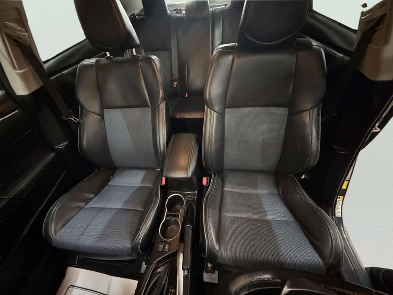 2014 Toyota Corolla 4dr Sedan Automatic L - 22989117 - 11