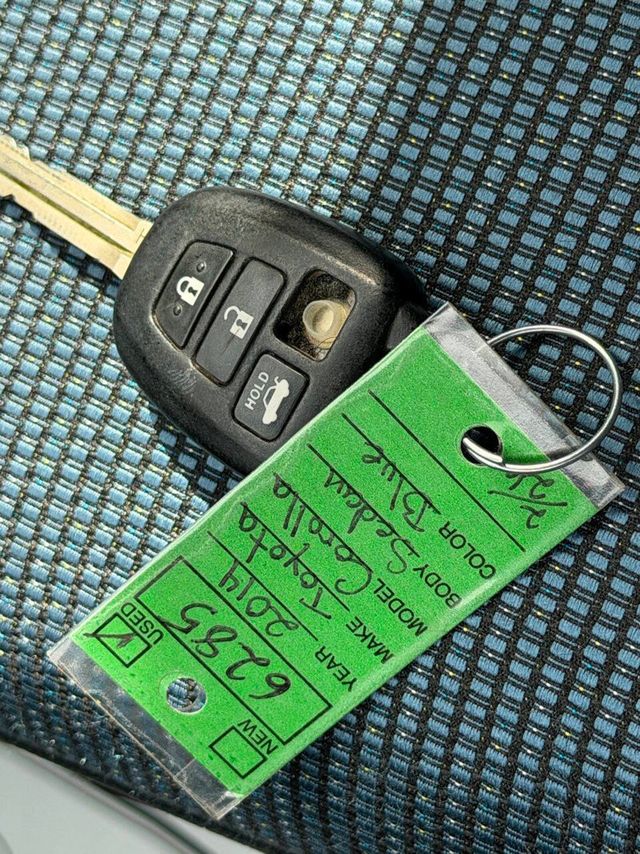 2014 Toyota Corolla 4dr Sedan Automatic L - 22989117 - 42