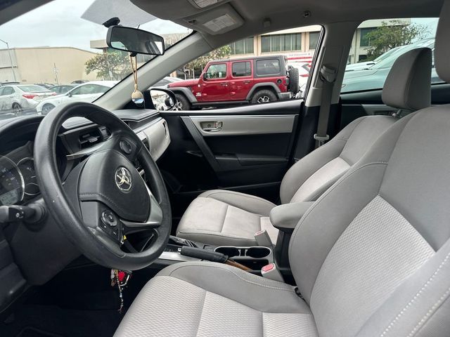 2014 Toyota Corolla 4dr Sedan CVT LE - 23032895 - 12