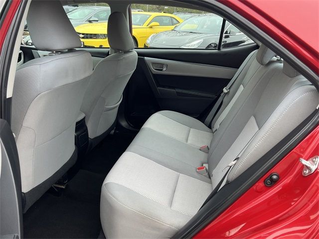 2014 Toyota Corolla 4dr Sedan CVT LE - 22950567 - 11