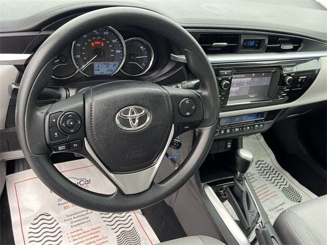 2014 Toyota Corolla 4dr Sedan CVT LE - 22950567 - 18