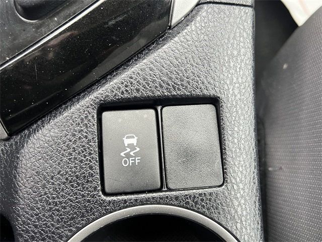 2014 Toyota Corolla 4dr Sedan CVT LE - 22950567 - 21