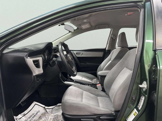 2014 Toyota Corolla 4dr Sedan CVT LE Plus - 22995195 - 11