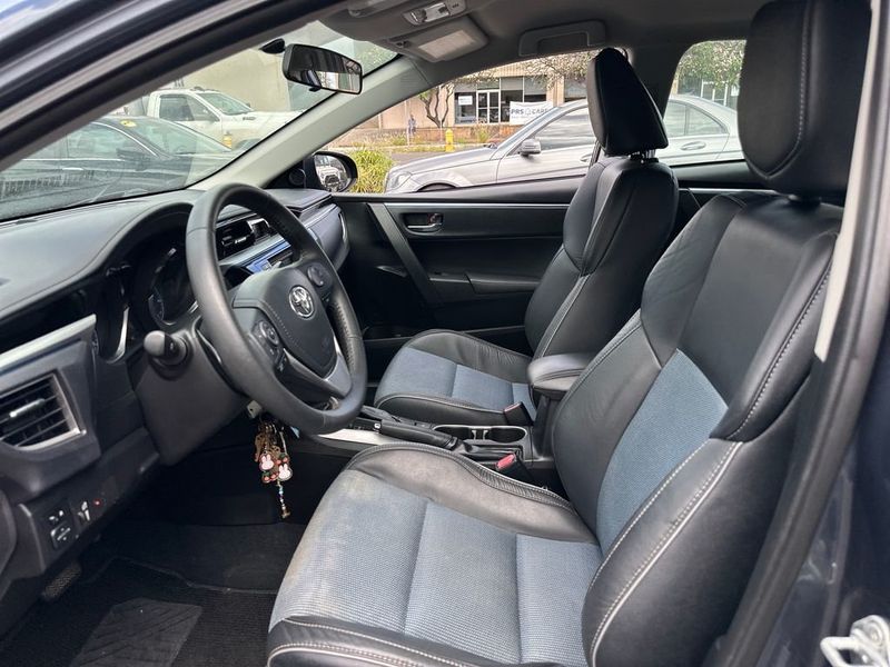 2014 Toyota Corolla 4dr Sedan CVT S Premium - 23015672 - 11