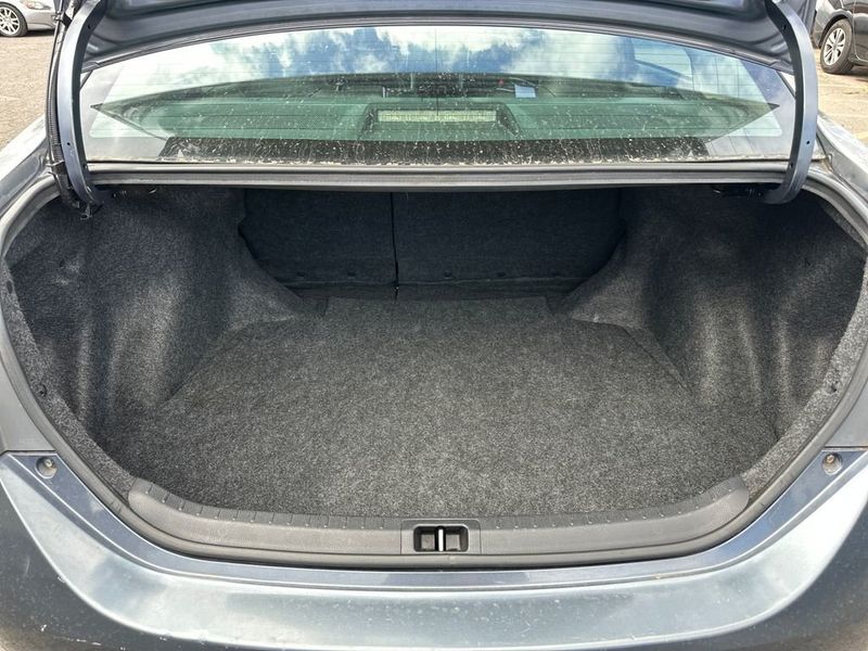 2014 Toyota Corolla 4dr Sedan CVT S Premium - 23015672 - 18