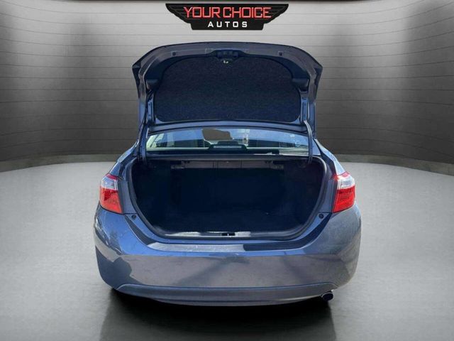 2014 Toyota Corolla 4dr Sedan CVT S Premium - 22936476 - 13