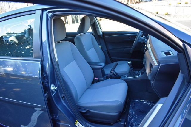 2014 Toyota Corolla 4dr Sedan Manual L - 22975196 - 1