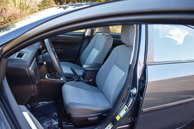 2014 Toyota Corolla 4dr Sedan Manual L - 22975196 - 2