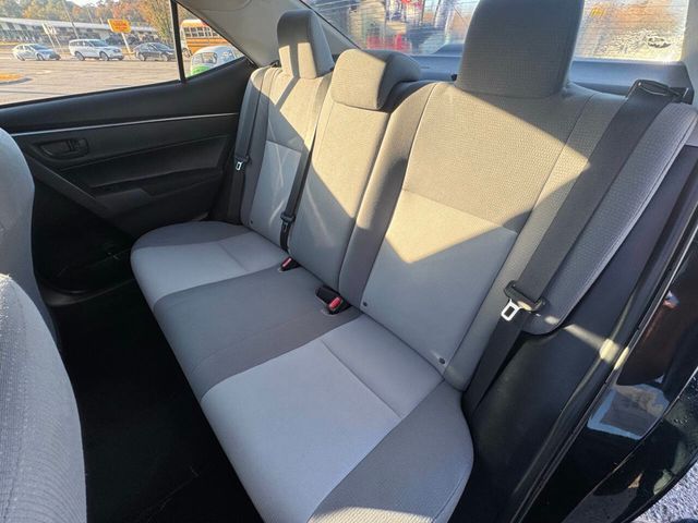 2014 Toyota Corolla 4dr Sedan Manual L - 22947021 - 12