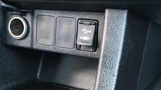 2014 Toyota Corolla JUST SERVICED , VERY CLEAN INSIDE AND OUT  - 22874540 - 23