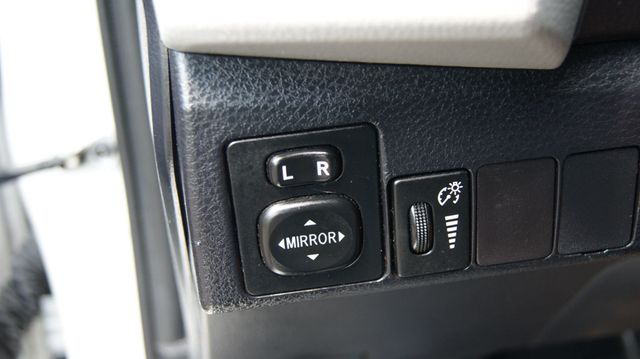 2014 Toyota Corolla JUST SERVICED , VERY CLEAN INSIDE AND OUT  - 22874540 - 26