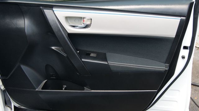 2014 Toyota Corolla JUST SERVICED , VERY CLEAN INSIDE AND OUT  - 22874540 - 47