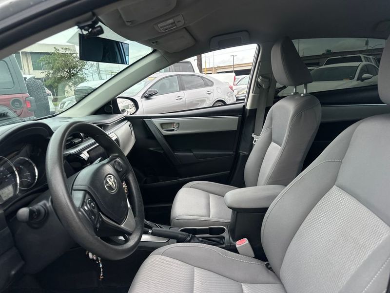 2014 Toyota Corolla LE - 23016413 - 11