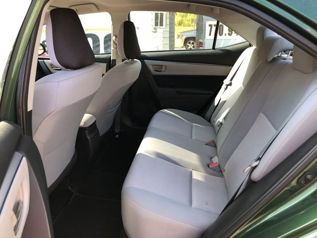 2014 Toyota Corolla LE 4dr Sedan - 22103015 - 12