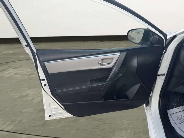 2014 Toyota Corolla LE 4dr Sedan - 22974789 - 9