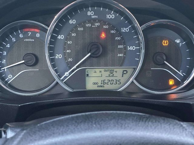 2014 Toyota Corolla LE 4dr Sedan - 22974789 - 25