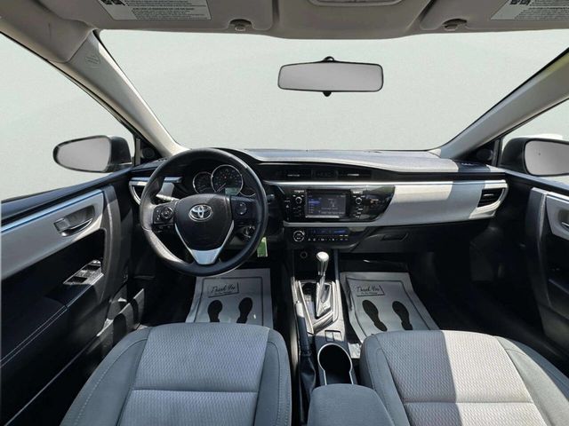 2014 Toyota Corolla LE 4dr Sedan - 23050928 - 16