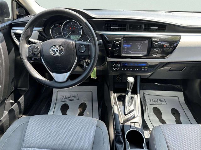 2014 Toyota Corolla LE 4dr Sedan - 23050928 - 17