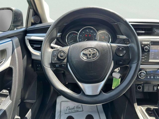 2014 Toyota Corolla LE 4dr Sedan - 23050928 - 19
