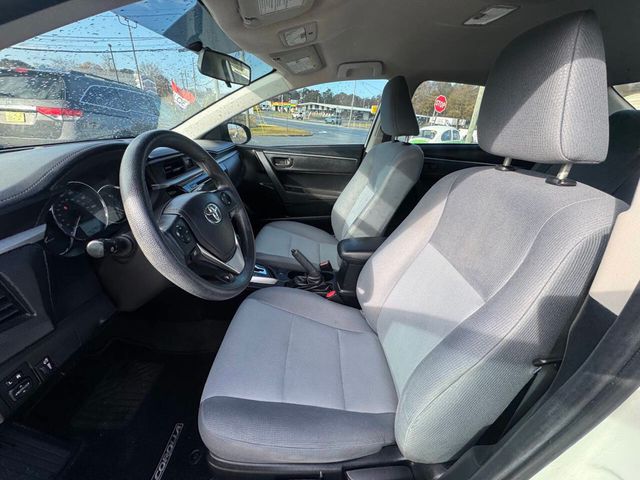 2014 Toyota Corolla LE 4dr Sedan - 22950601 - 9