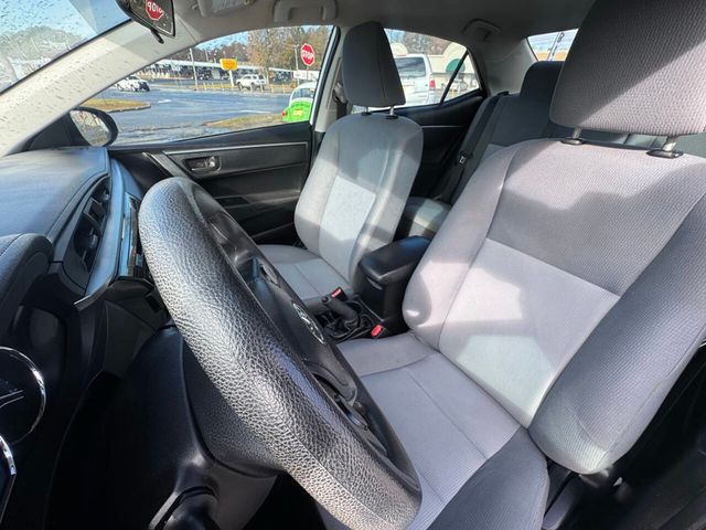 2014 Toyota Corolla LE 4dr Sedan - 22972972 - 8