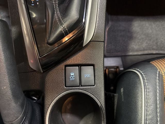 2014 Toyota Corolla S Plus - 22993284 - 18