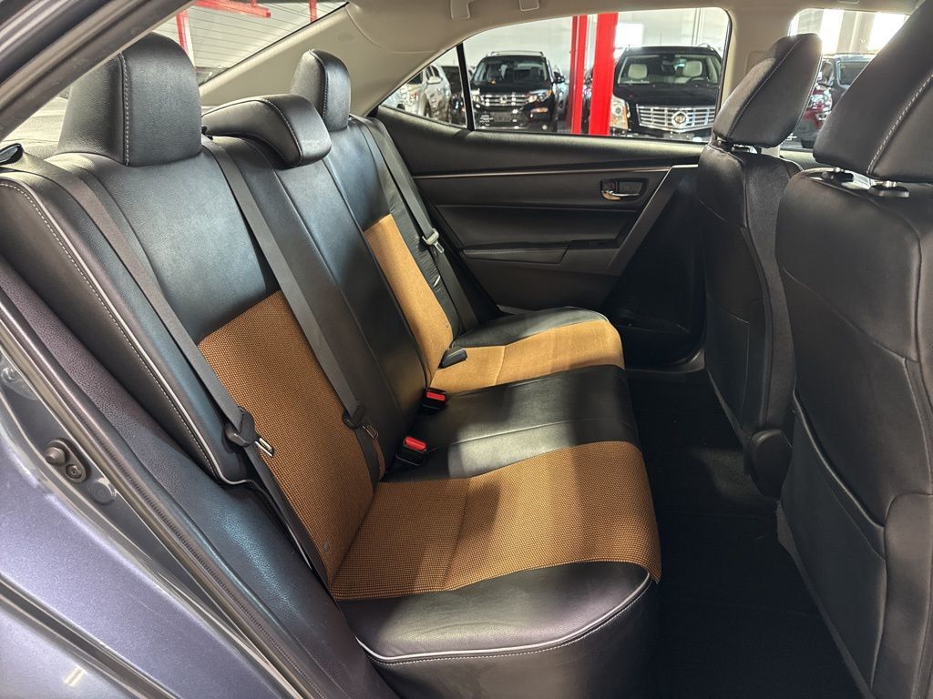 2014 Toyota Corolla S Plus - 22993284 - 33