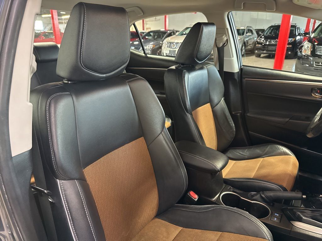 2014 Toyota Corolla S Plus - 22993284 - 39