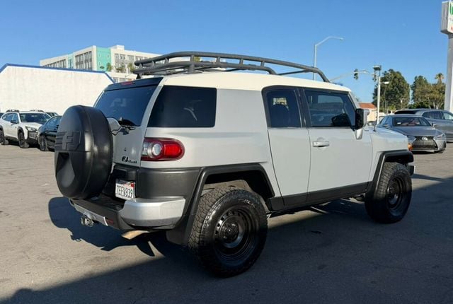 2014 Toyota FJ Cruiser  - 23043722 - 3