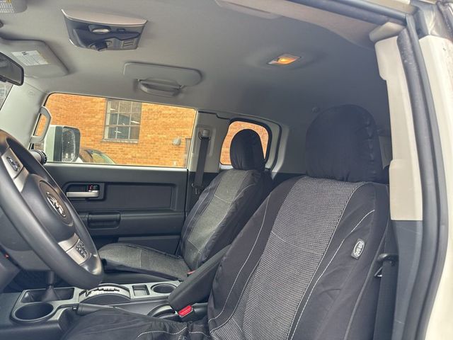 2014 Toyota FJ Cruiser 4WD 4dr Automatic - 23013284 - 6