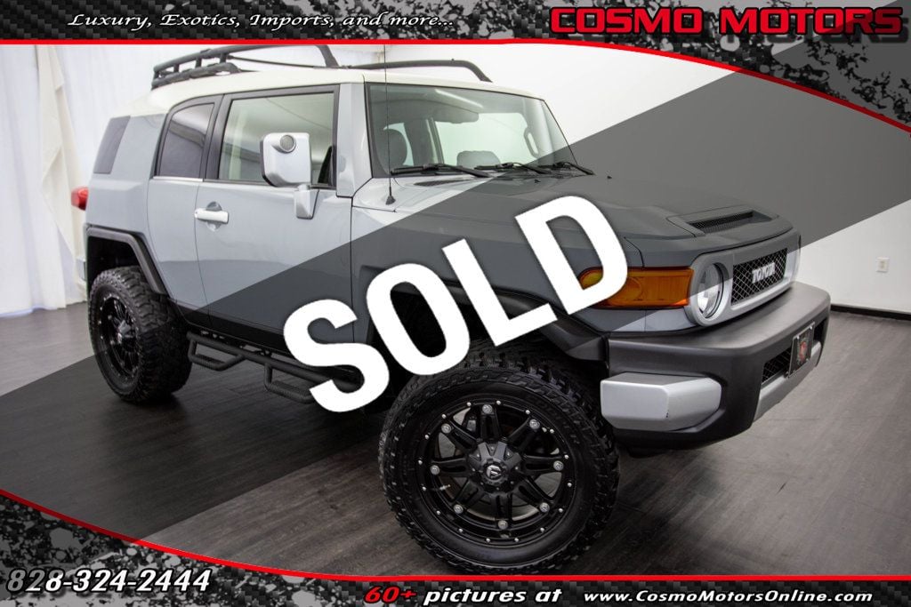 2014 Toyota FJ Cruiser 4WD 4dr Automatic - 22488989 - 0