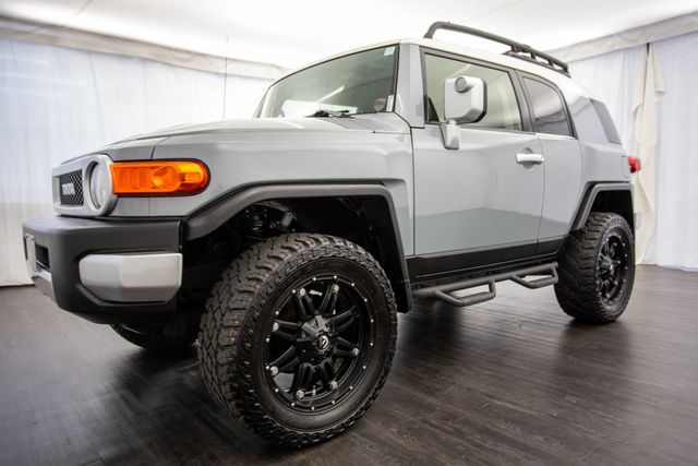 2014 Toyota FJ Cruiser 4WD 4dr Automatic - 22488989 - 28