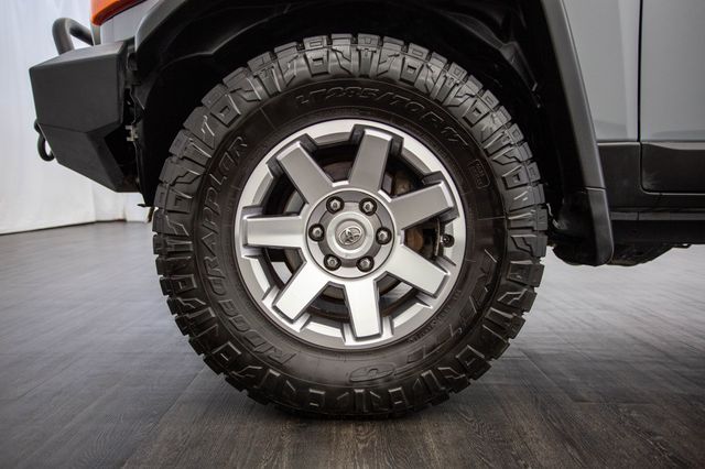 2014 Toyota FJ Cruiser 4WD 4dr Automatic - 22878675 - 41