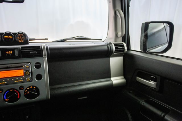 2014 Toyota FJ Cruiser 4WD 4dr Automatic - 22878675 - 4