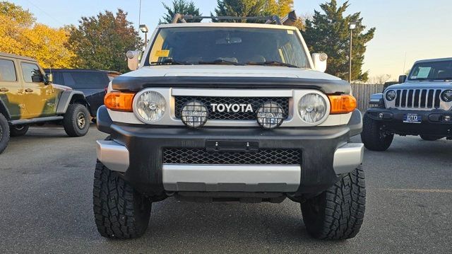 2014 Toyota FJ Cruiser Base - 22642858 - 1