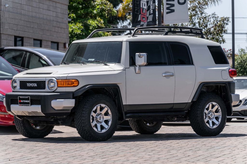 2014 Toyota FJ Cruiser CONVENIENCE AND OFF-ROAD PACKAGE - 22424206 - 7