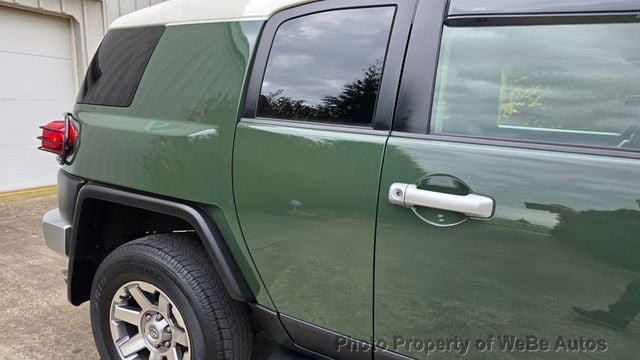 2014 Toyota FJ Cruiser For Sale - 22969915 - 13