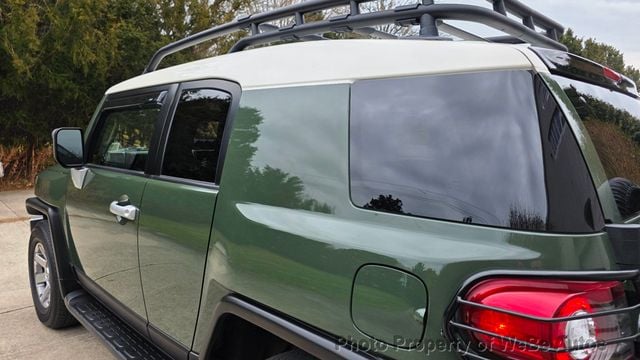 2014 Toyota FJ Cruiser For Sale - 22969915 - 24
