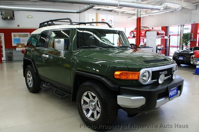 2014 Toyota FJ Cruiser RWD 4dr Automatic - 22626609 - 57