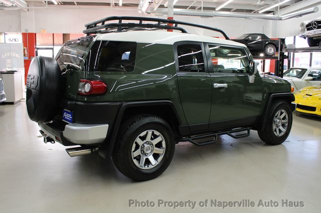 2014 Toyota FJ Cruiser RWD 4dr Automatic - 22626609 - 8