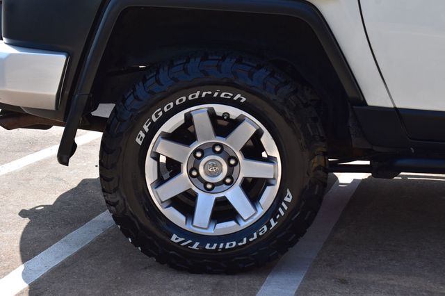2014 Toyota FJ Cruiser RWD 4dr Automatic - 23084685 - 10