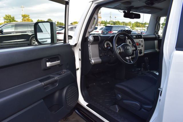 2014 Toyota FJ Cruiser RWD 4dr Automatic - 23084685 - 13