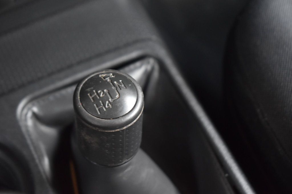 2014 Toyota FJ Cruiser RWD 4dr Automatic - 23084685 - 26