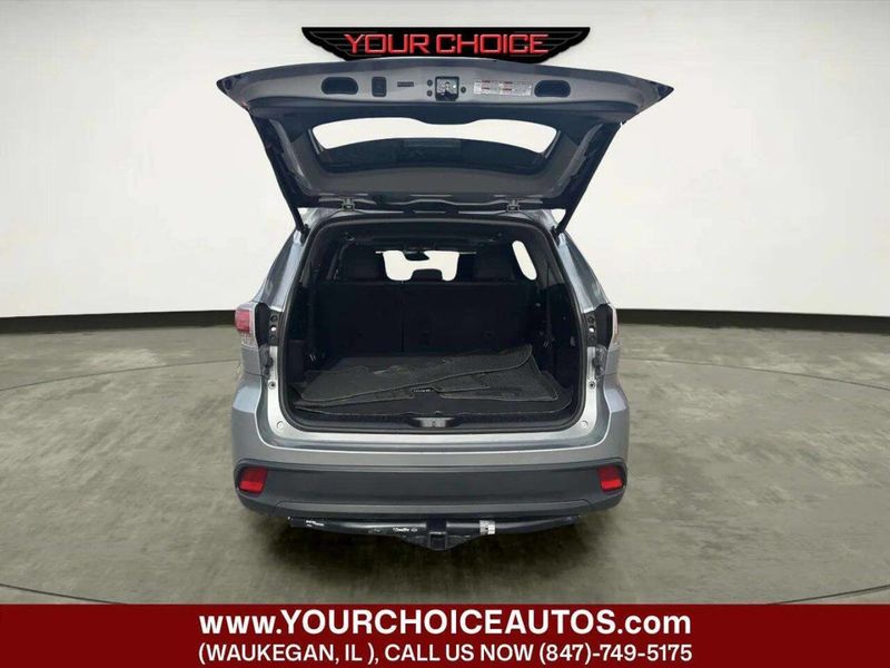 2014 Toyota Highlander AWD 4dr V6 XLE - 23032535 - 13