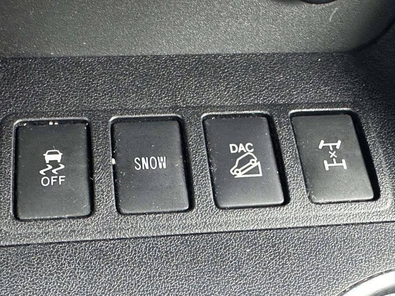 2014 Toyota Highlander AWD 4dr V6 XLE - 23032535 - 29